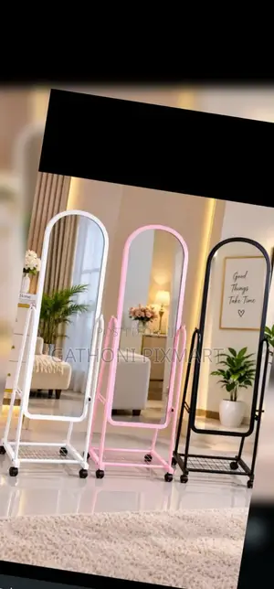 Mobile Full Body Dressing Mirror on Wheels – Elegant Design