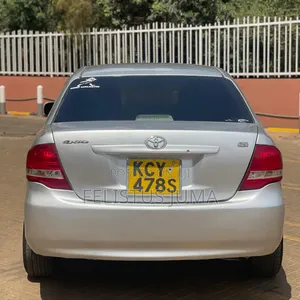 Toyota Axio 2013 Silver