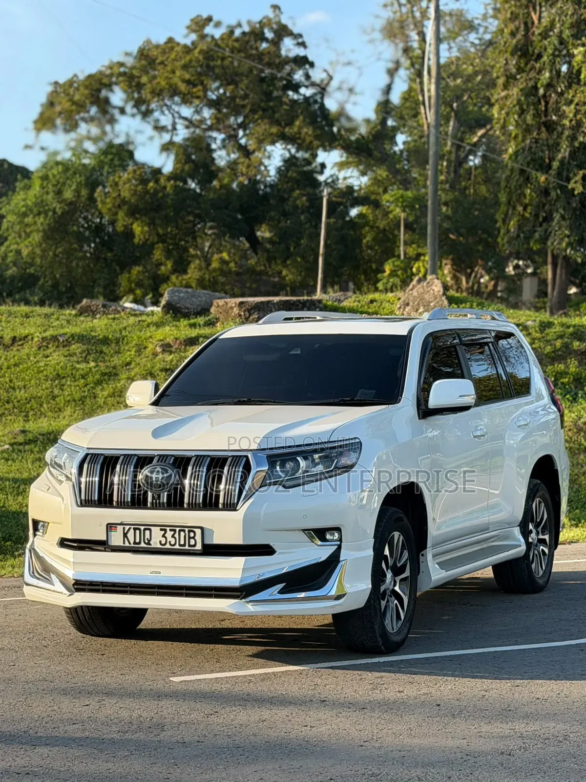 Toyota Land Cruiser Prado 2016 White