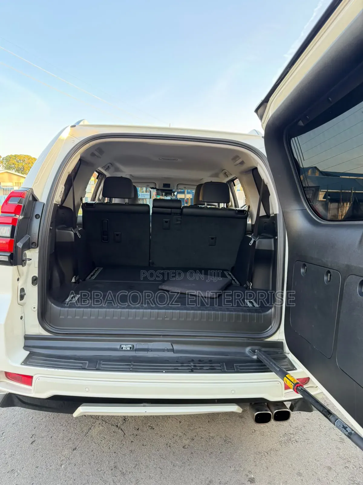 Toyota Land Cruiser Prado 2016 White