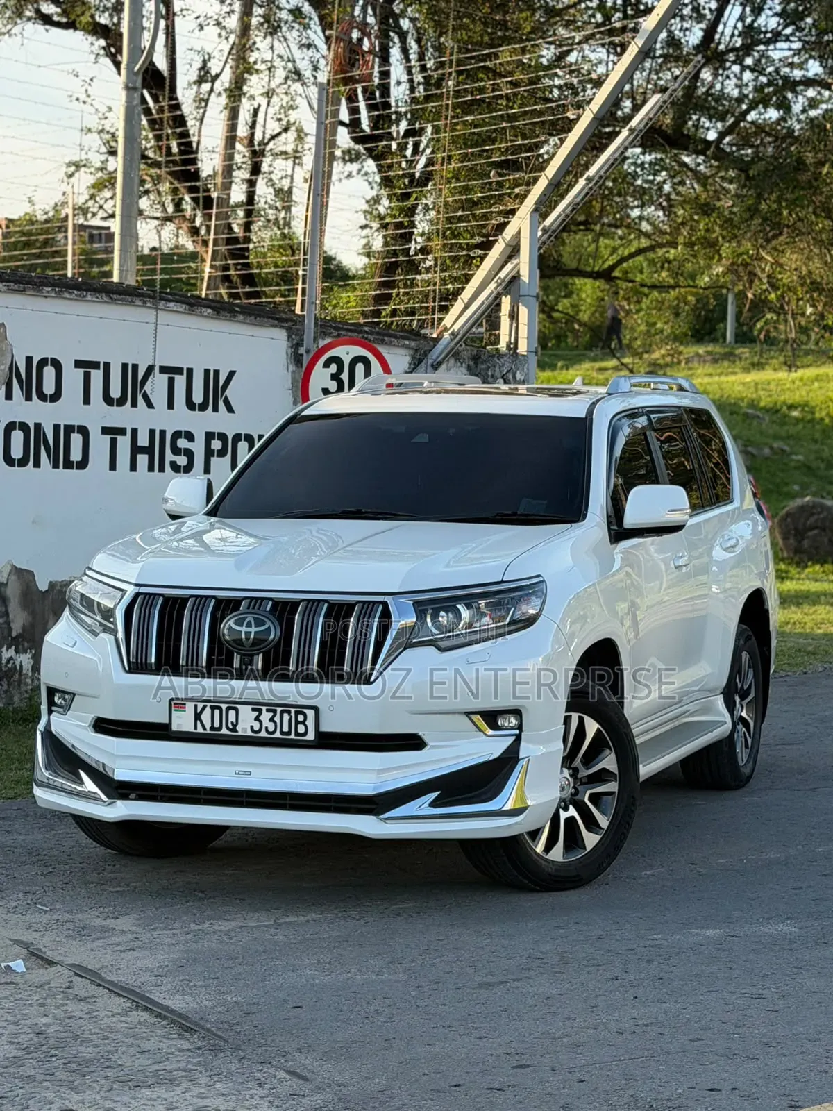 Toyota Land Cruiser Prado 2016 White
