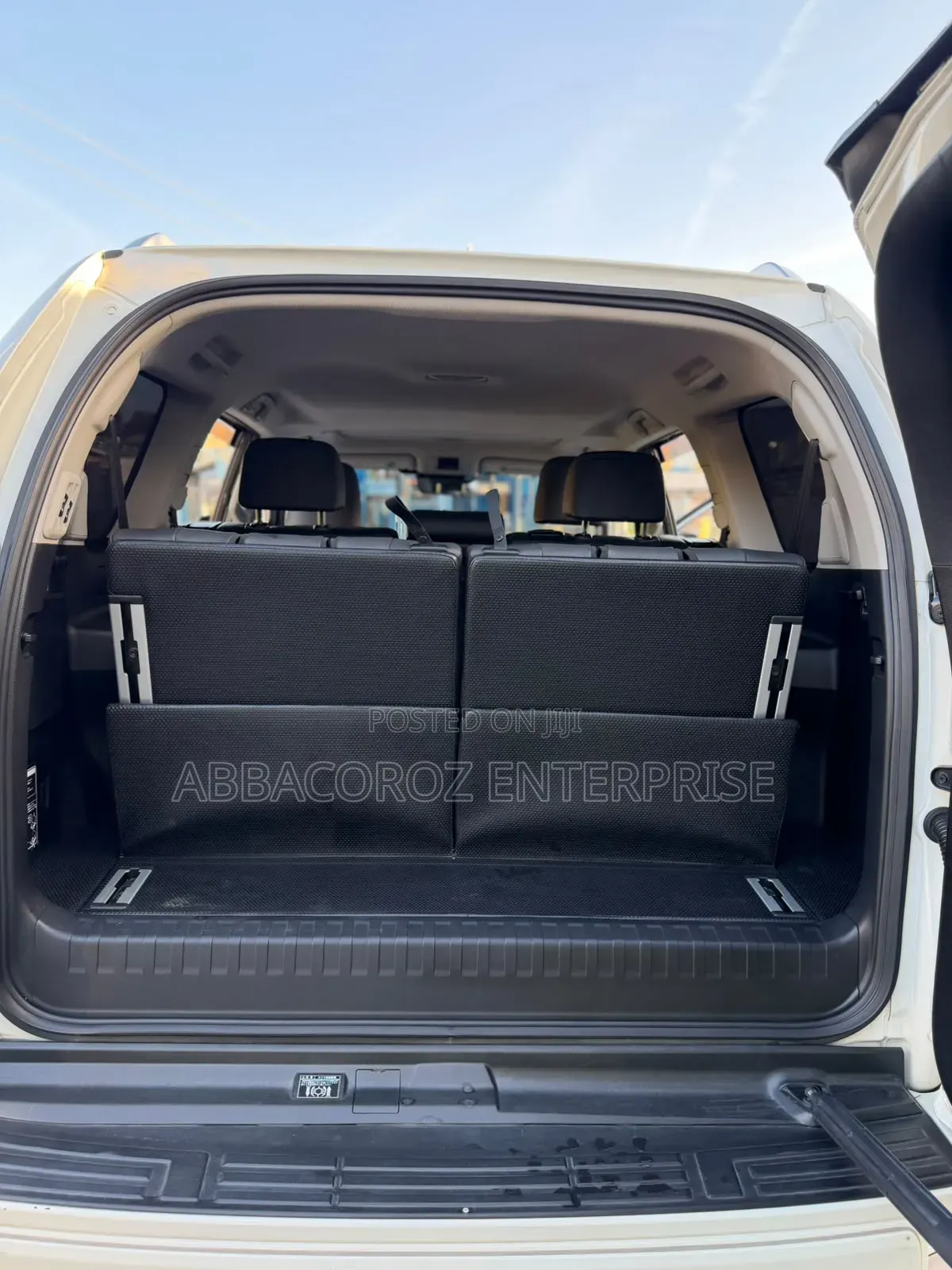 Toyota Land Cruiser Prado 2016 White