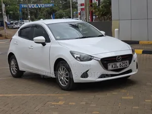 Mazda Demio 2016 Burgundy