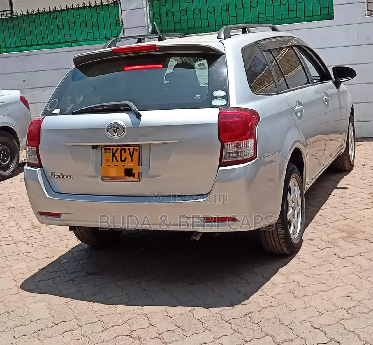 Toyota Corolla Fielder 2013 Silver