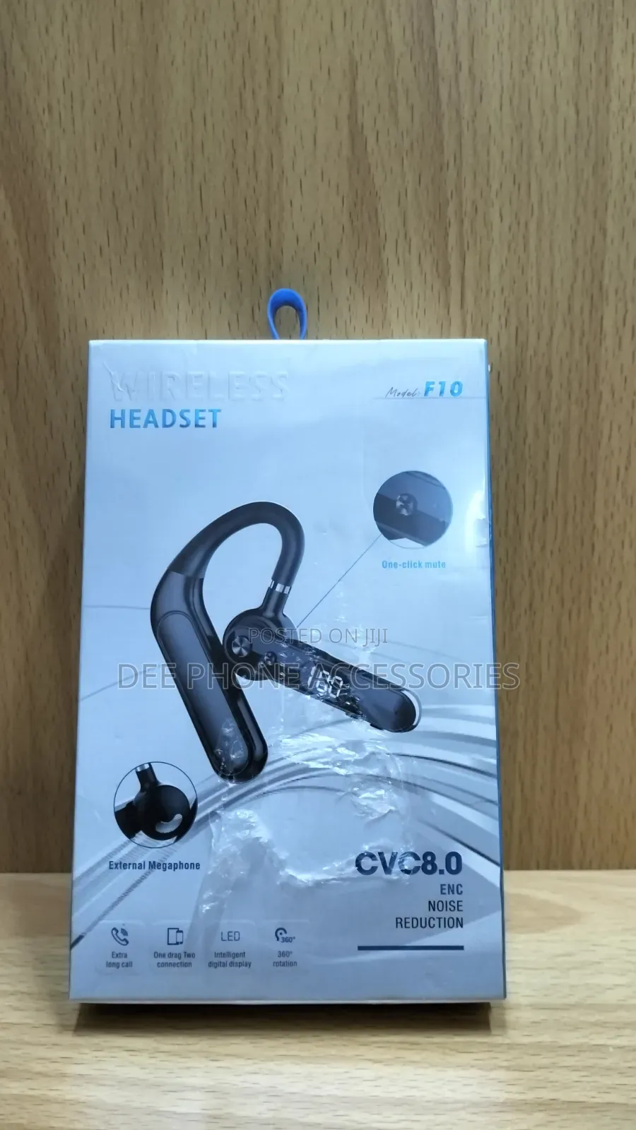 Wireless Ear Hook With External Microphone