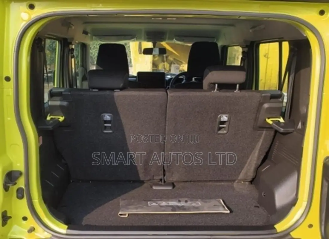 Suzuki Jimny 2024 Yellow