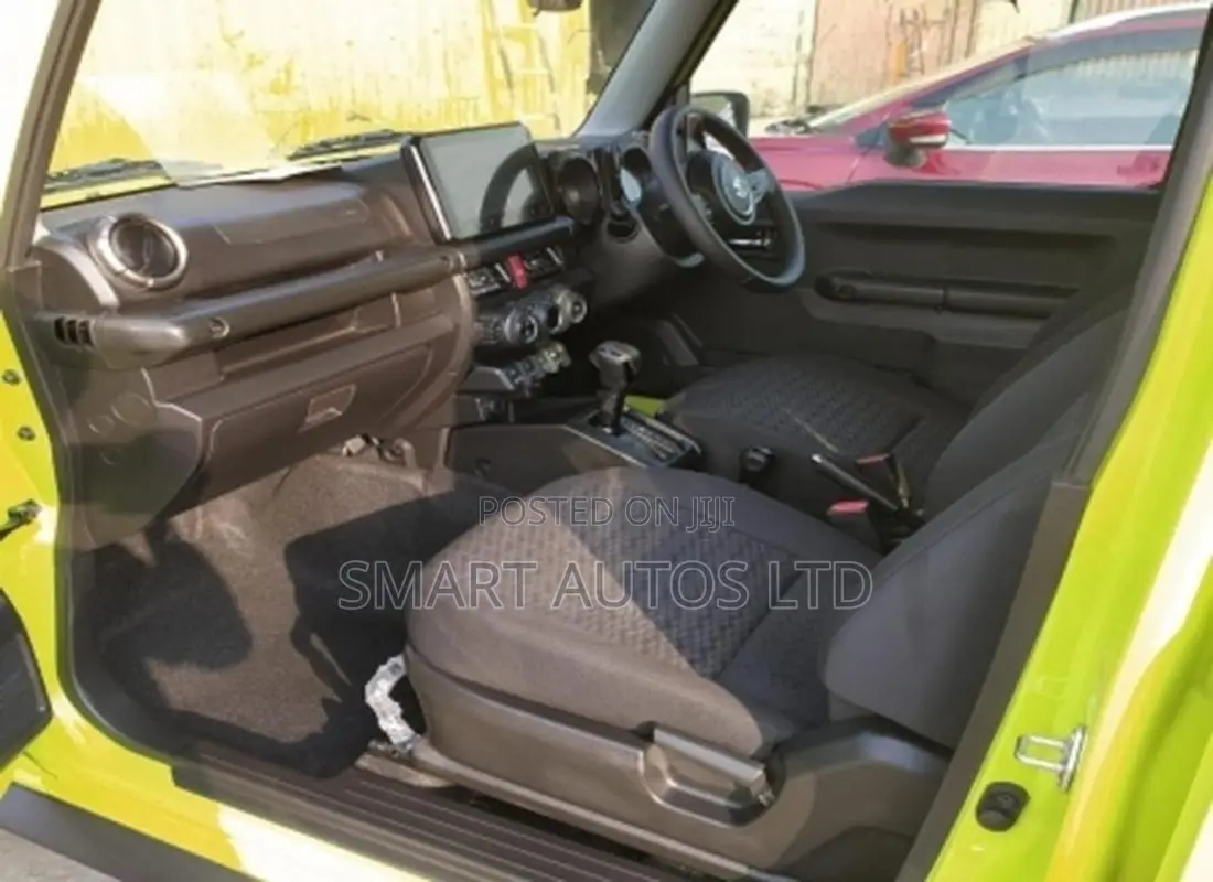 Suzuki Jimny 2024 Yellow
