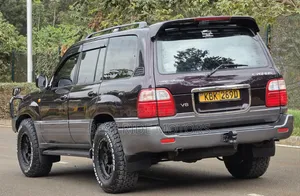 Toyota Land Cruiser Cygnus 4.7 2005 Burgundy