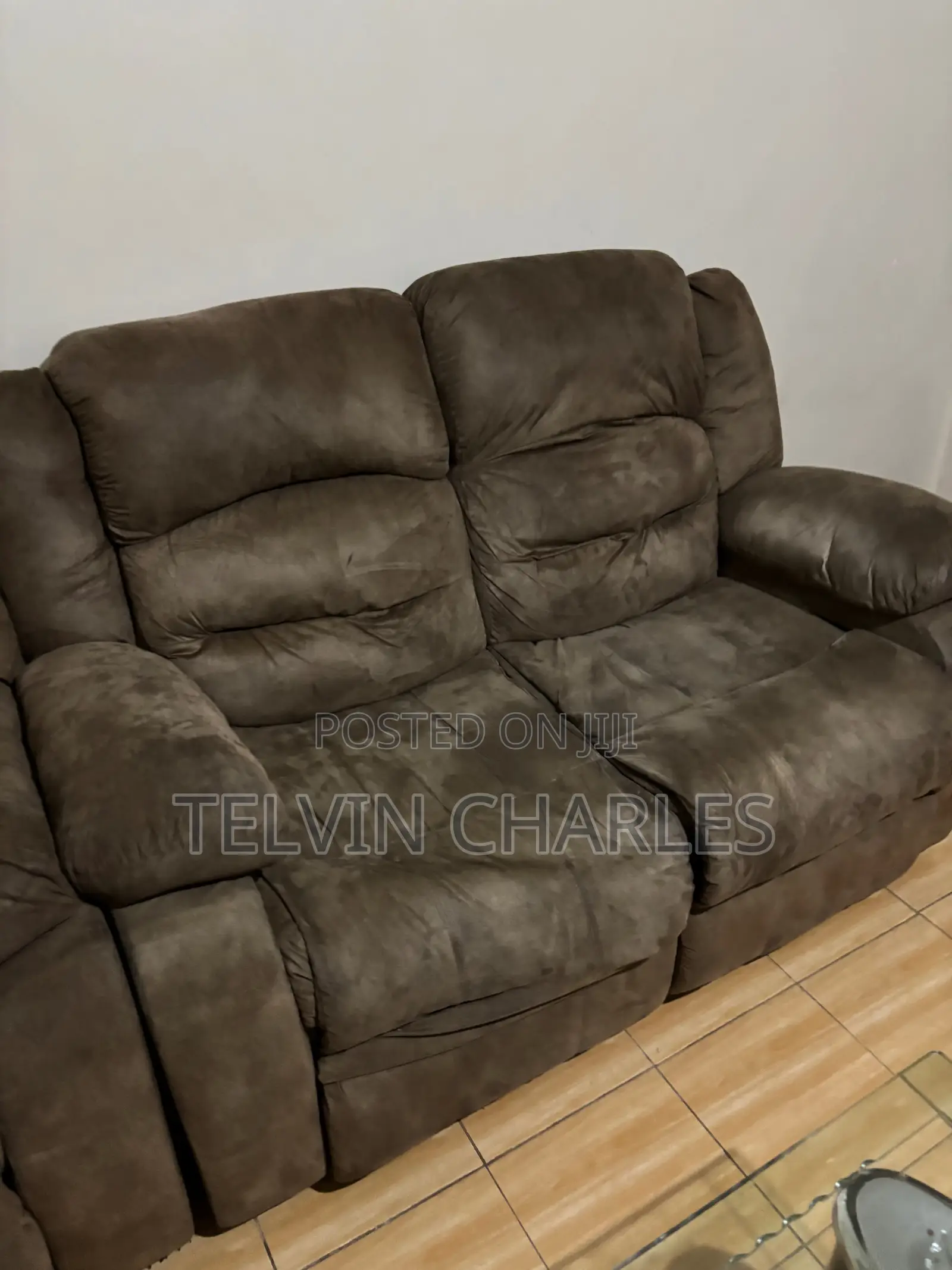 Recliners 7 Seaters
