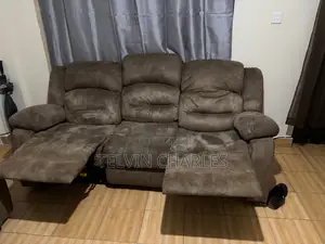 Recliners 7 Seaters