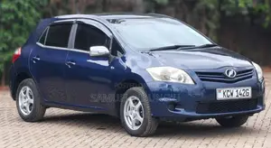 Toyota Auris 2012 Blue
