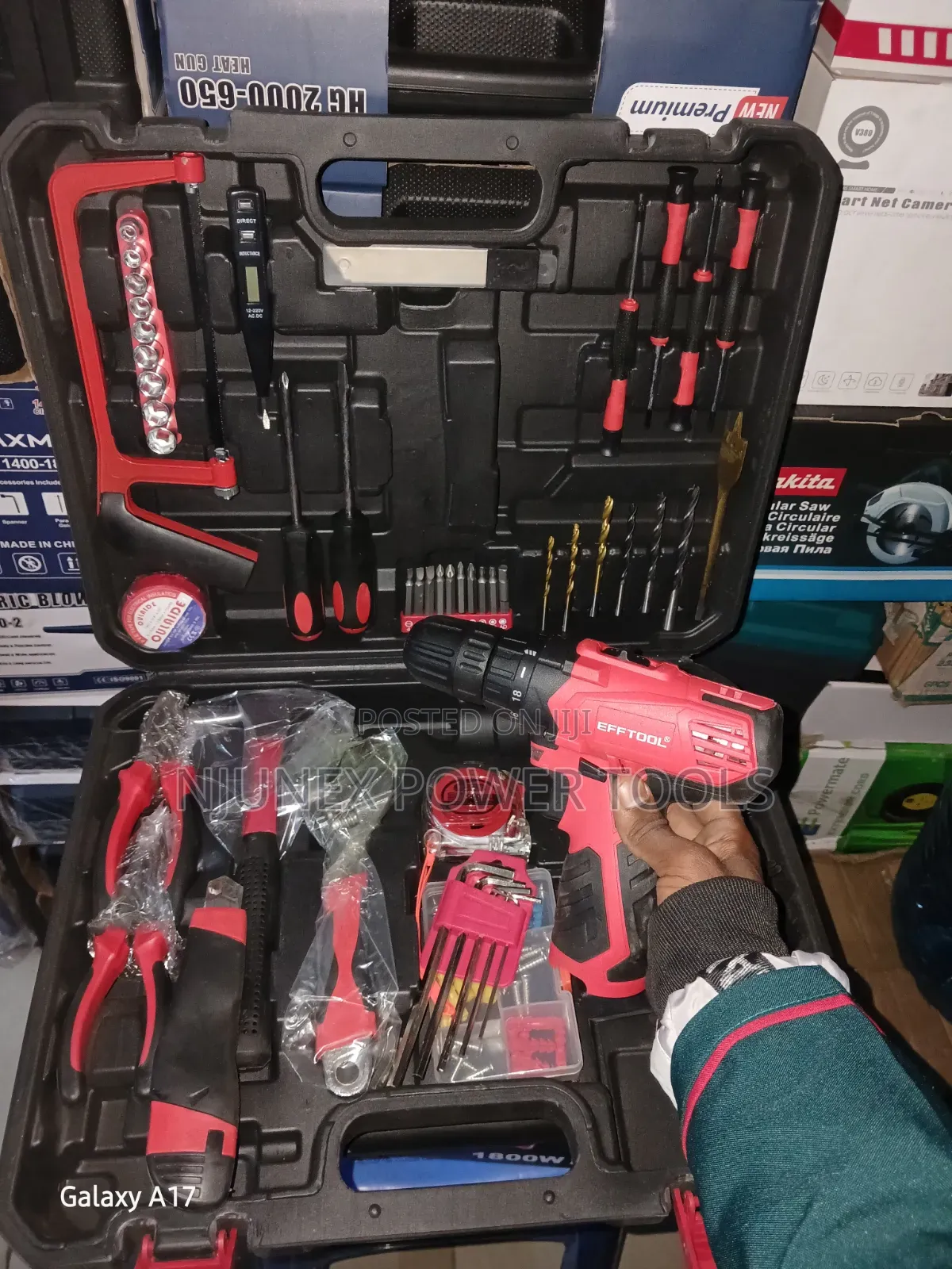 EFFtool 100-Pieces Cordless Drill Set 12V