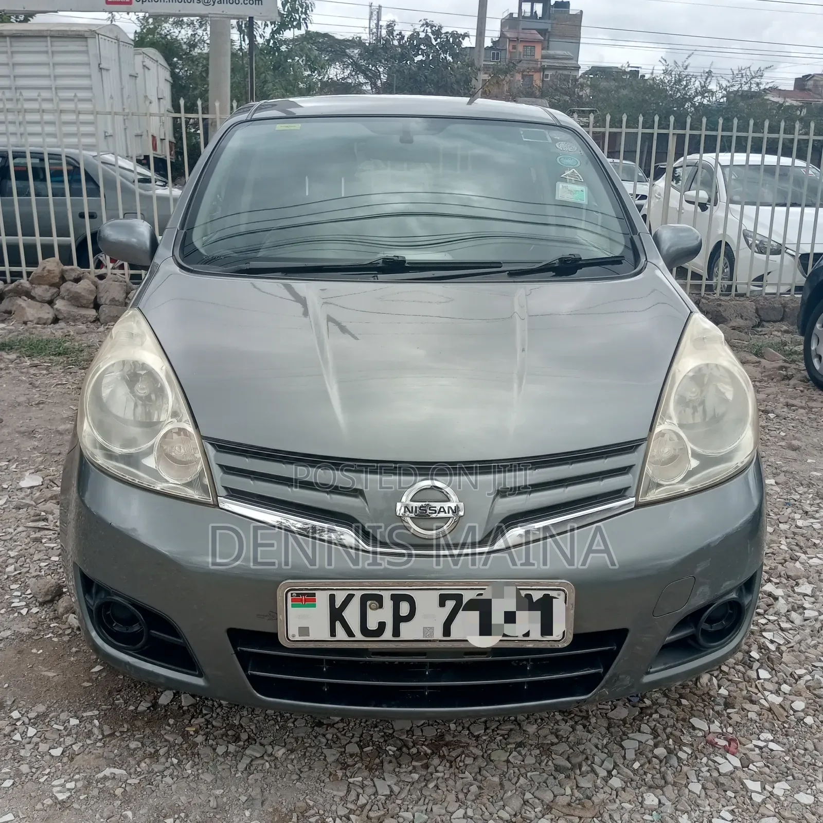 Nissan Note 1.6 Petrol 2011 Gray