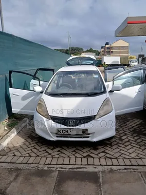 Honda Fit 2011 White