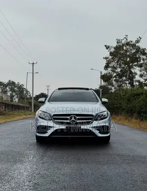 Mercedes-Benz E220 2018 Silver