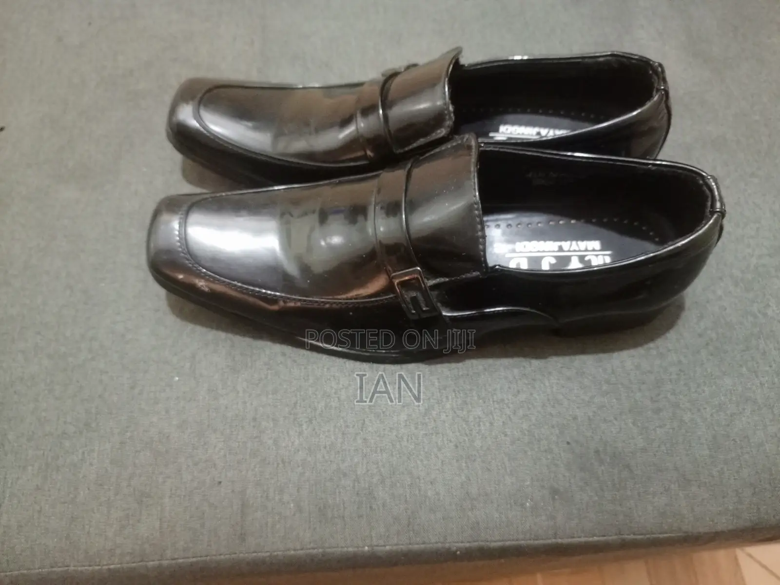 Men's Shoes