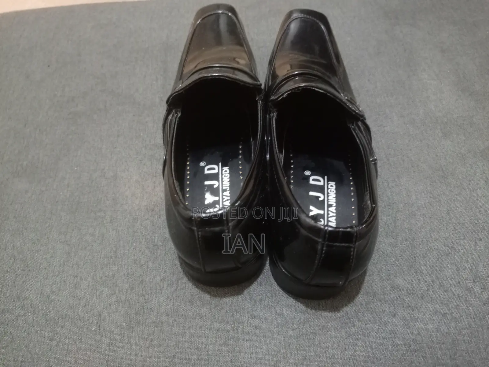 Men's Shoes