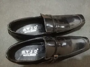 Men's Shoes