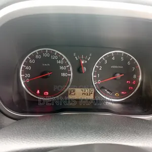 Nissan Note 1.6 Petrol 2011 Gray