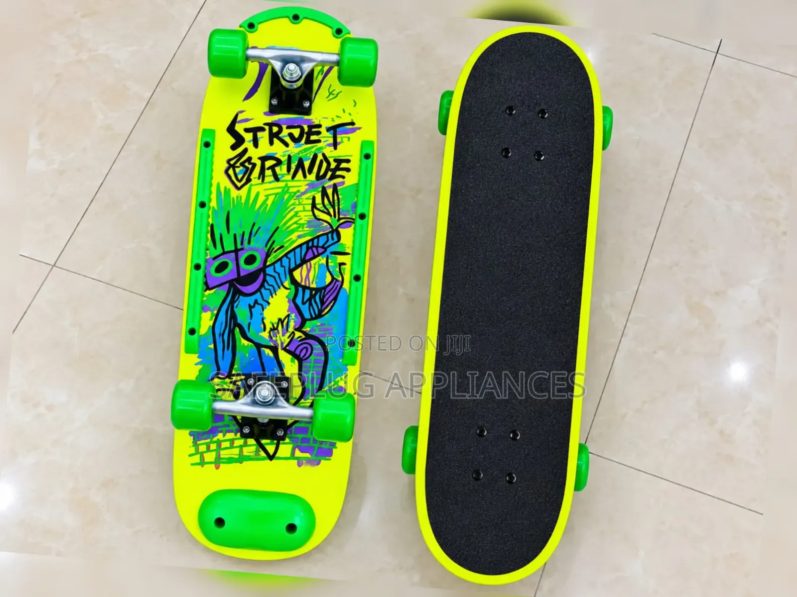 Pro Skateboard for Tricks, Street Riding Skate Parks
