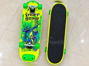 Pro Skateboard for Tricks, Street Riding Skate Parks