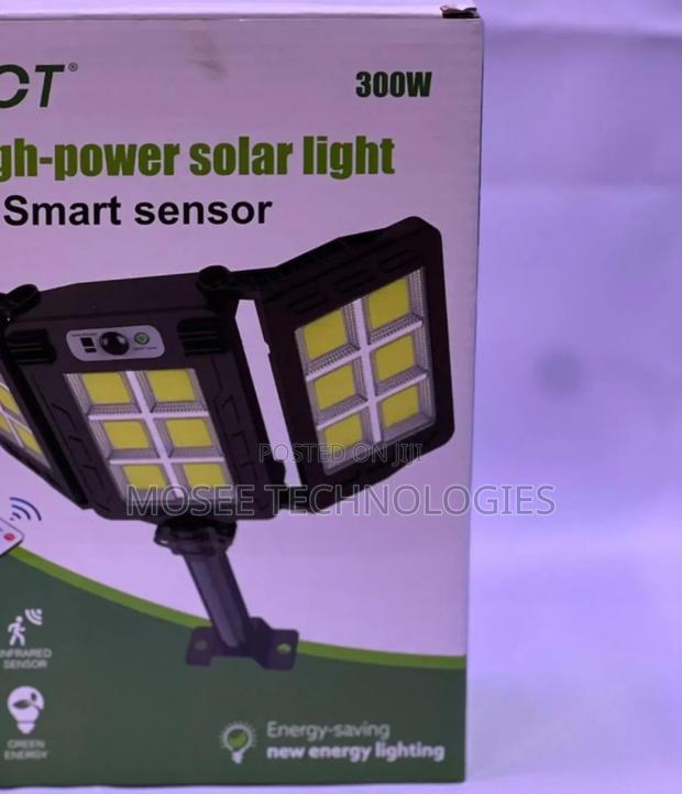 Foldable Smart Solar Sensor Outdoor Security Light - main view