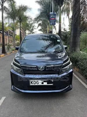 Toyota Voxy 2015 Black