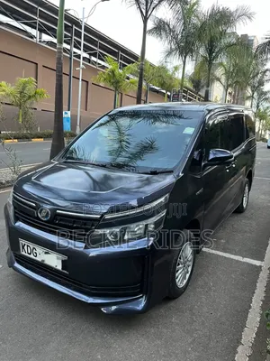 Toyota Voxy 2015 Black