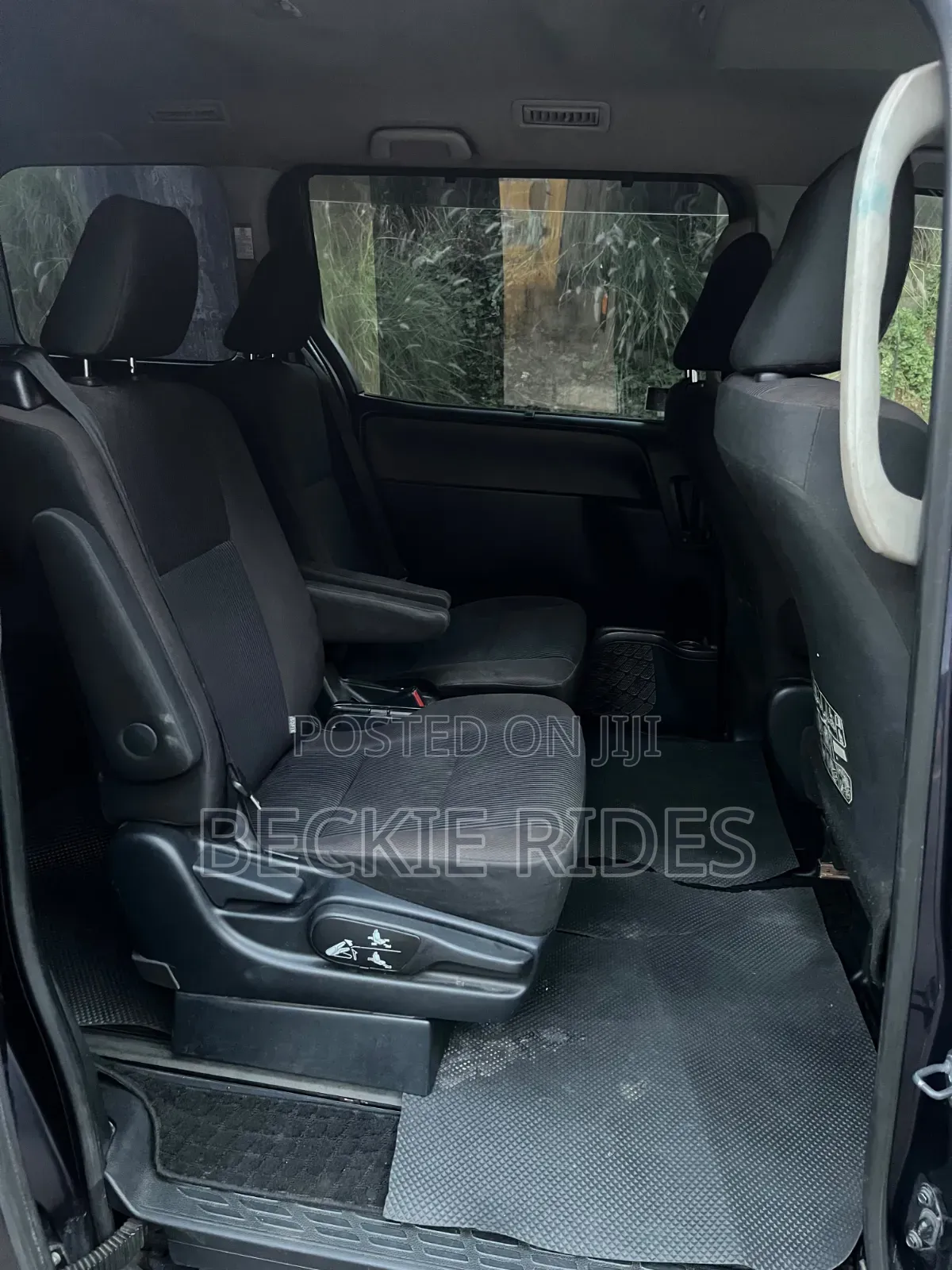 Toyota Voxy 2015 Black