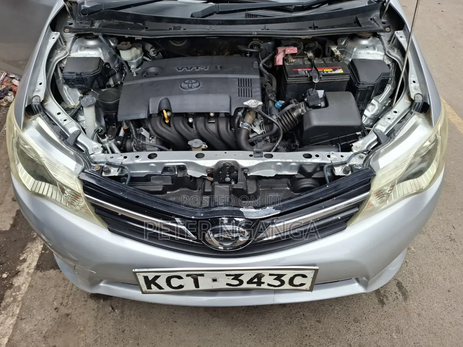 Toyota Corolla Fielder 1.5 Petrol FWD 2013 Silver