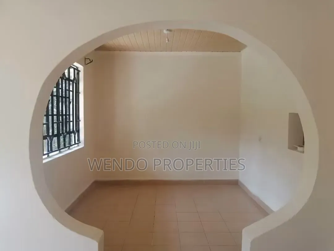 3bdrm Bungalow in Matasia for rent