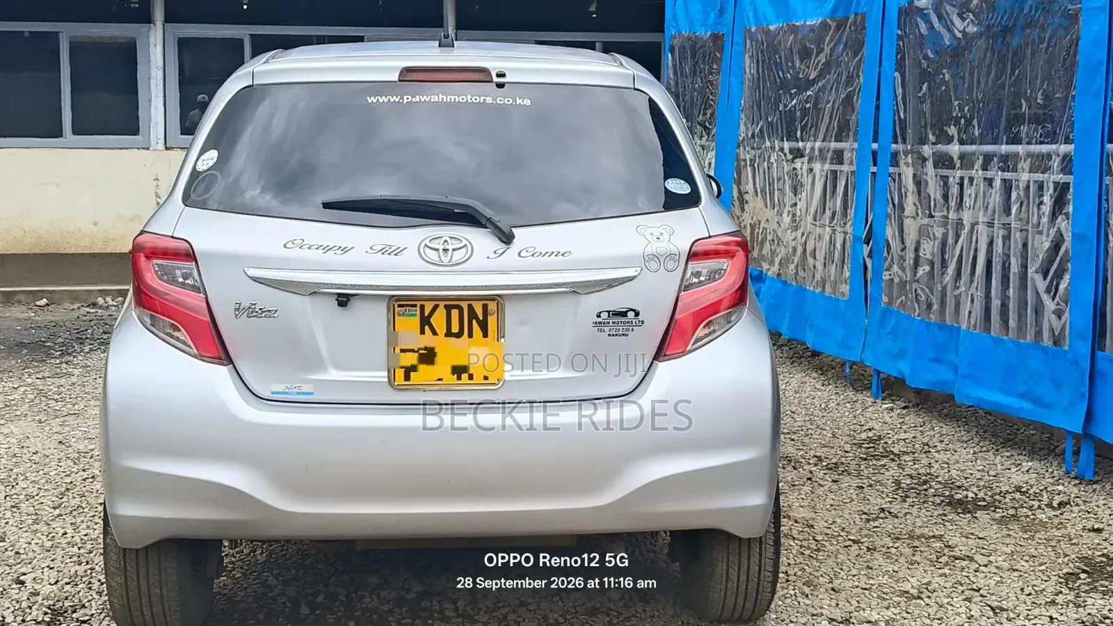 Toyota Vitz 2016 Silver