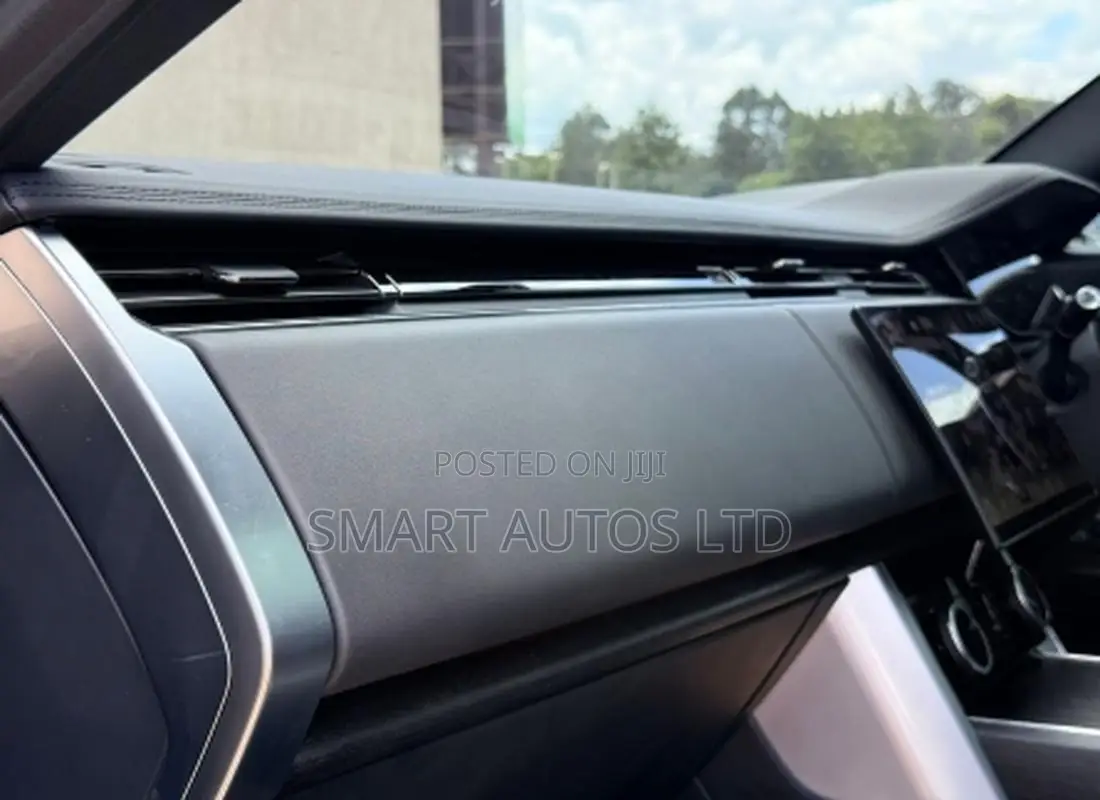 Land Rover Range Rover Vogue 2022 Black