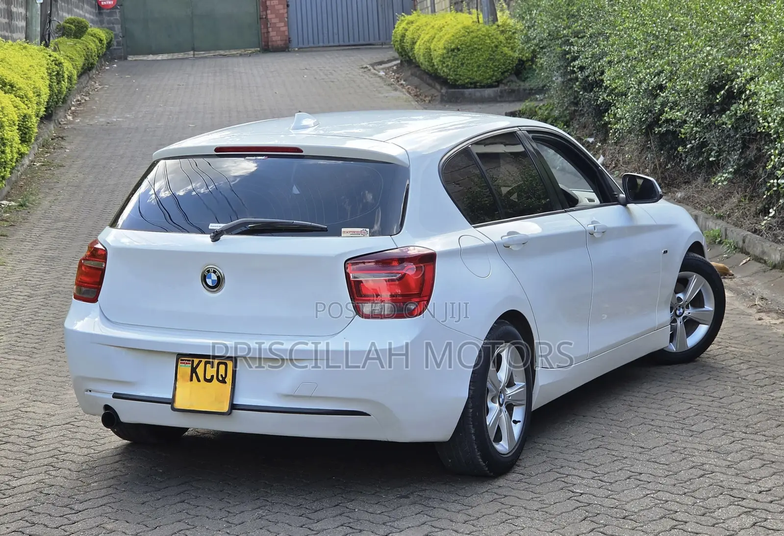 BMW 116i 2011 White