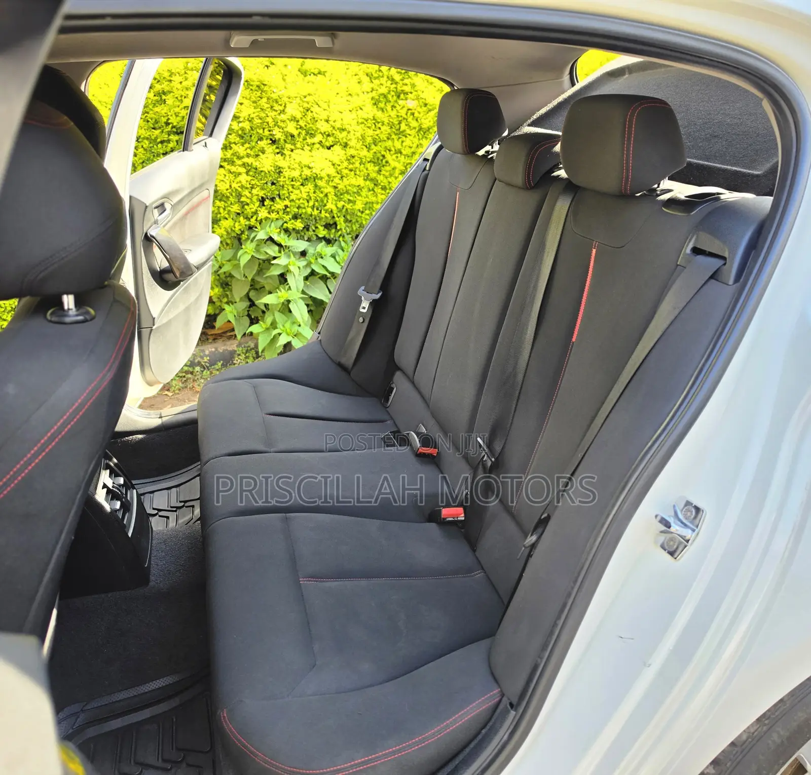 BMW 116i 2011 White