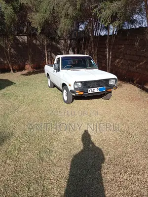 Datsun 1200 1973 White