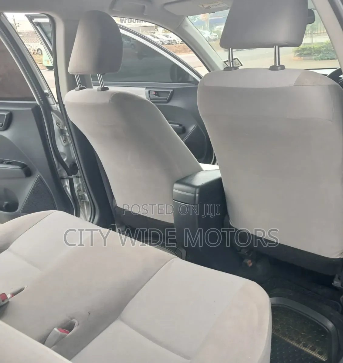Toyota Axio 1.5 X 2WD 2014 Silver