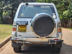 Toyota Land Cruiser Prado 2.7 16V 5dr 2000 Silver