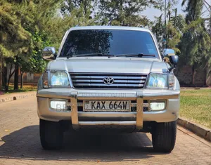 Toyota Land Cruiser Prado 2.7 16V 5dr 2000 Silver