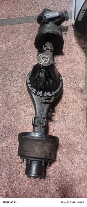 Complete Rear Axle Assembly (Tube )And Diffrential(diff)toyota Dyna