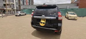 Toyota Land Cruiser Prado 2017 Black