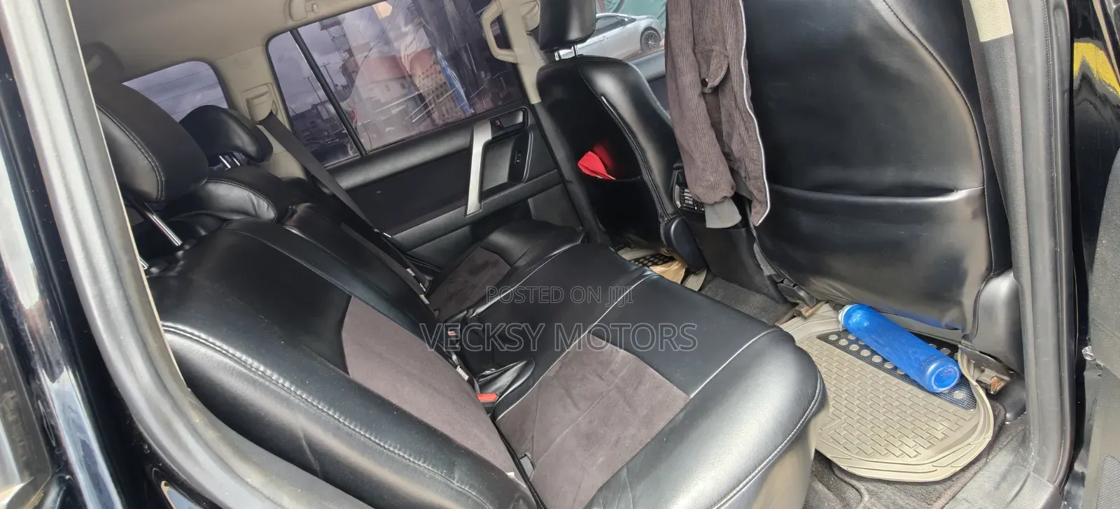 Toyota Land Cruiser Prado 2017 Black