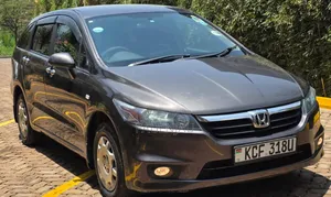 Honda Stream 2011