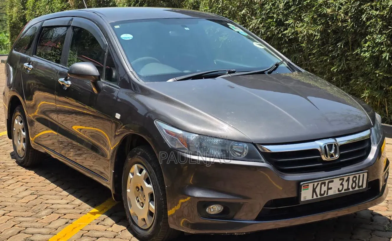 Honda Stream 2011