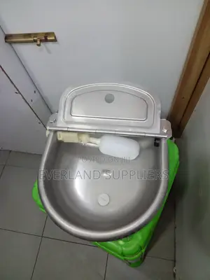 Cows - High-Use Watering Bowl Drinker