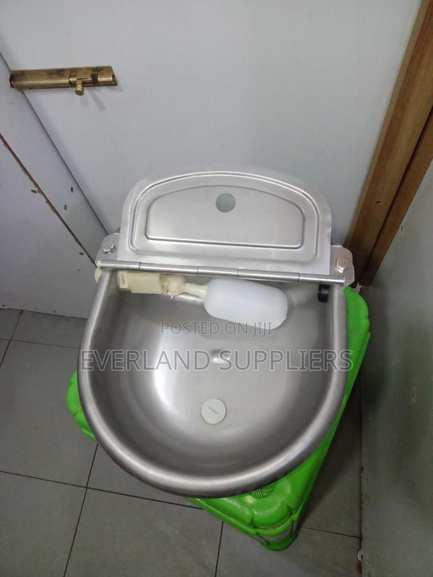 Cows - High-Use Watering Bowl Drinker - main view