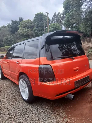 Subaru Forester 2000 Orange