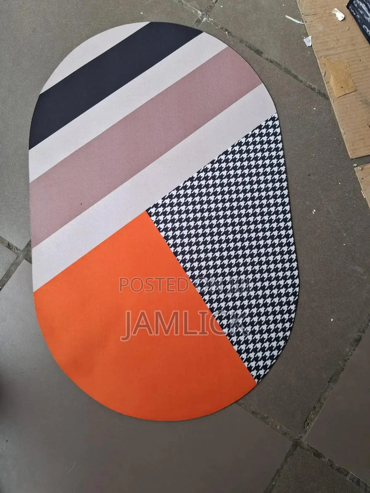 3D Oval Mat - Pt