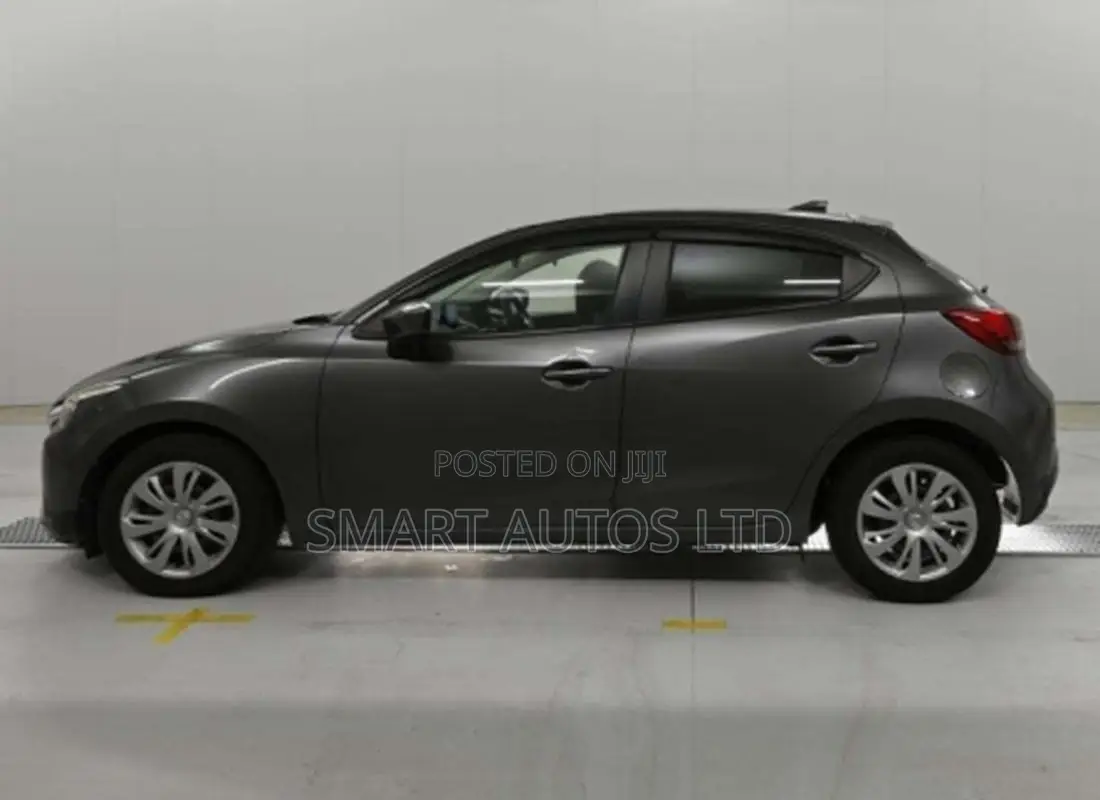 Mazda Demio 2019 Gray