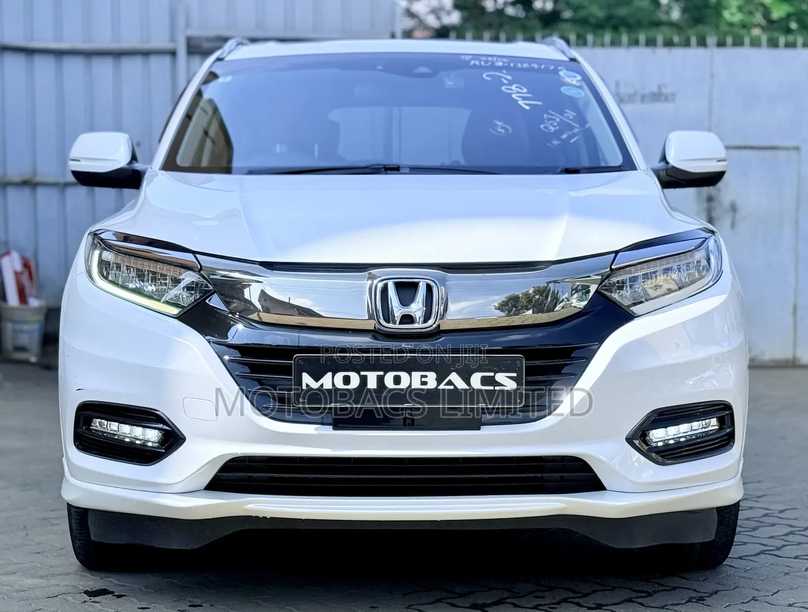 Honda Vezel 1.5 Hybrid 2WD 2020 Pearl